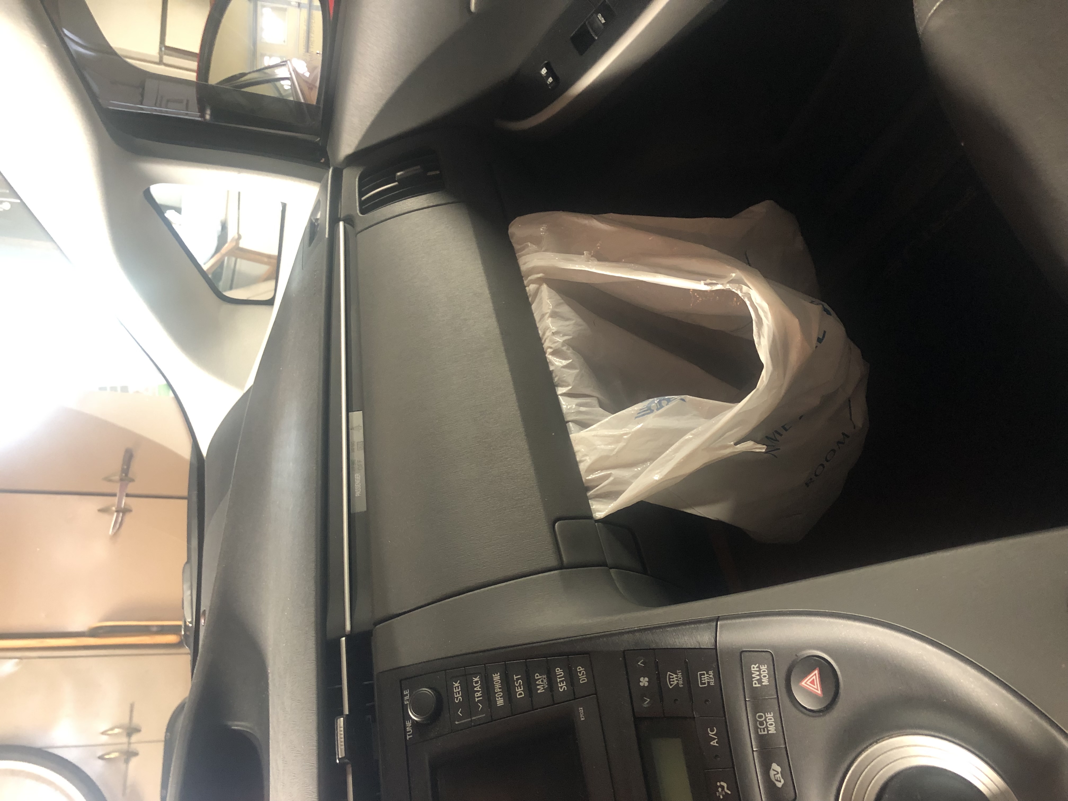 Used 2011 Toyota Prius Four w/ Solar Roof Pkg FWD image 10