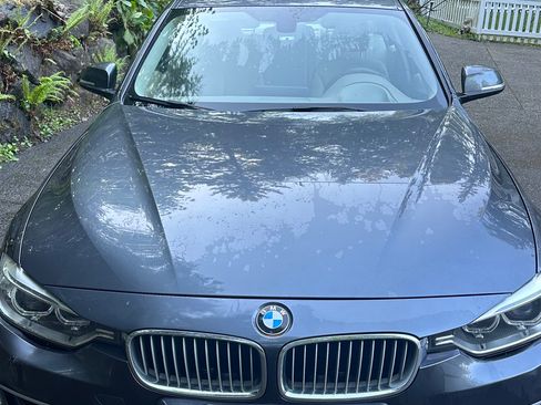 Used 2012 BMW 328i Sedan RWD image 5
