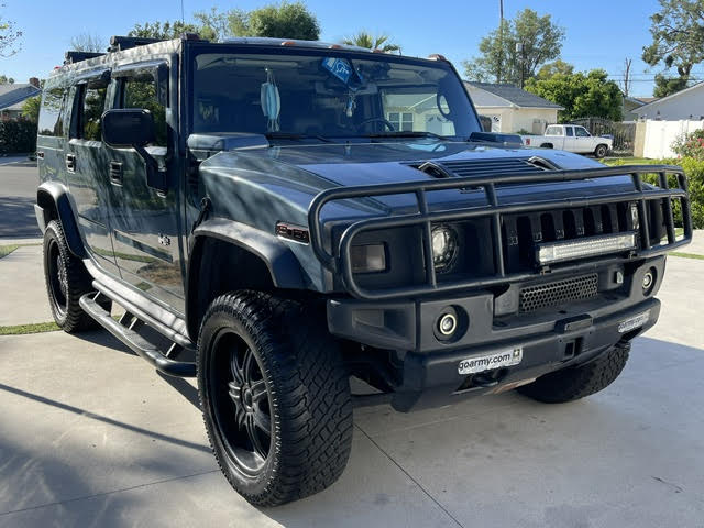 Used 2005 HUMMER H2 w/ Preferred Equipment Group AWD/4WD image 17