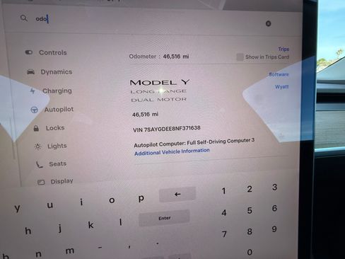 Used 2022 Tesla Model Y Long Range image 27