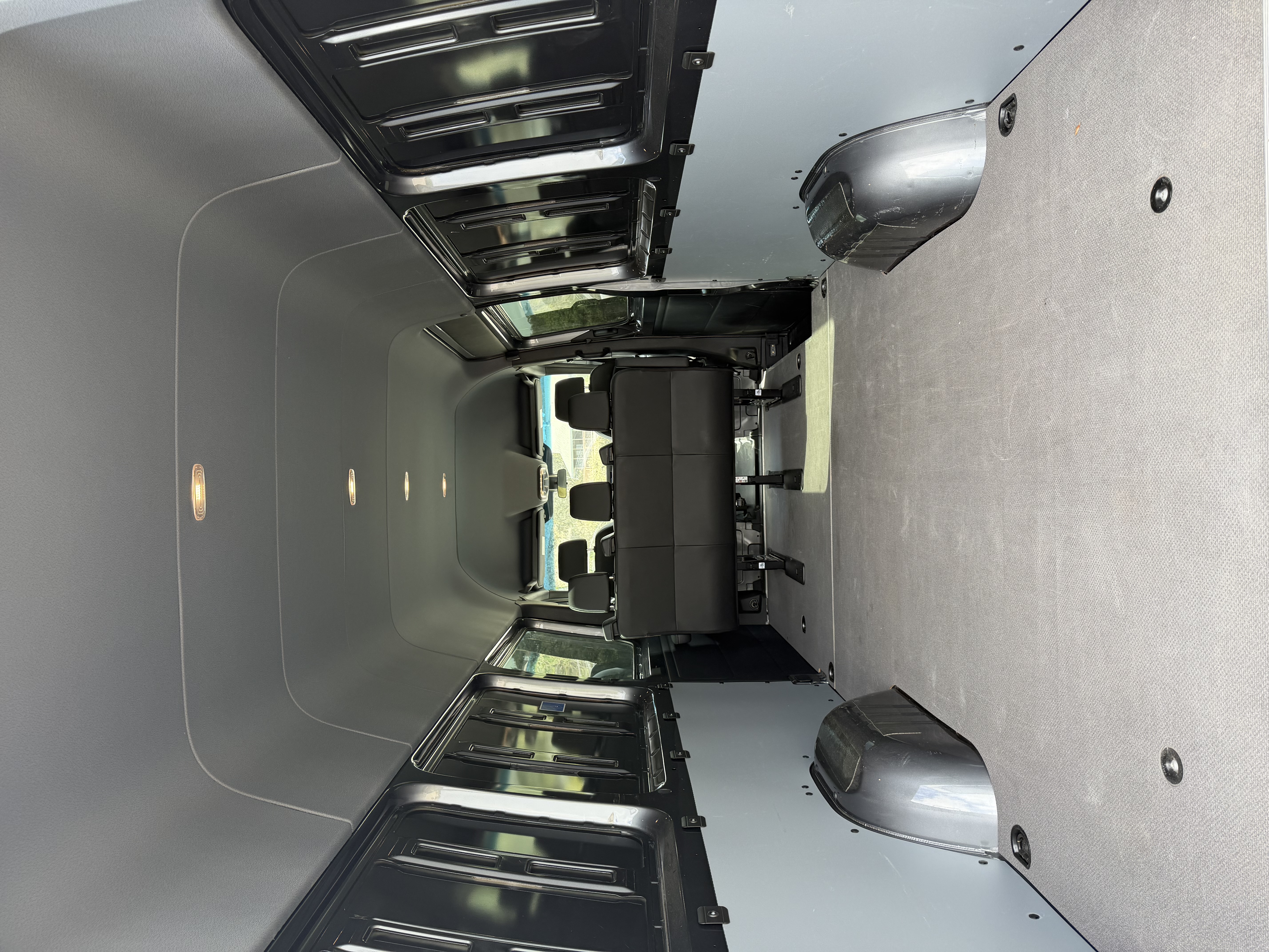 Used 2024 Mercedes-Benz Sprinter 2500 image 16