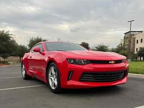Used 2018 Chevrolet Camaro LS RWD image 1