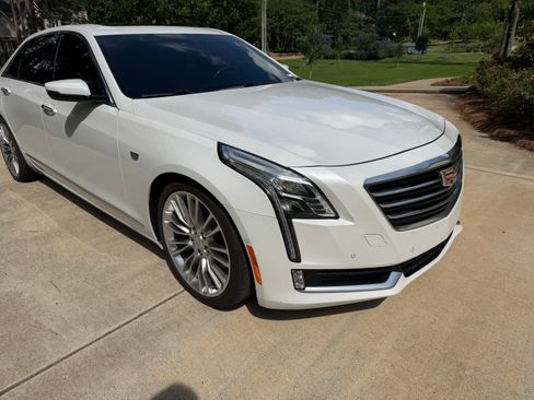 Used 2018 Cadillac CT6 Premium Luxury w/ Super Cruise Package AWD/4WD image 9