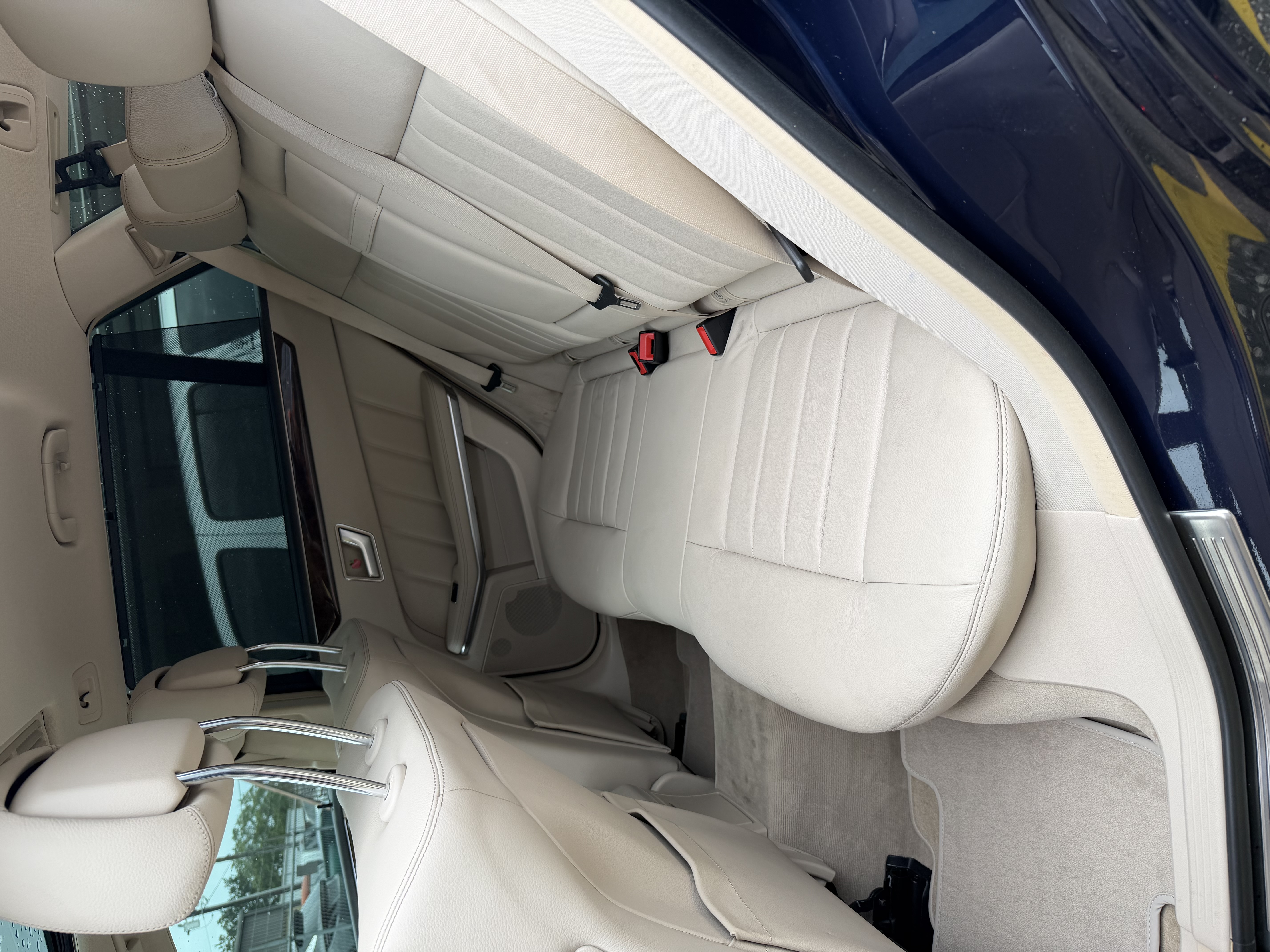 Used 2014 Mercedes-Benz E 350 4MATIC Wagon image 10