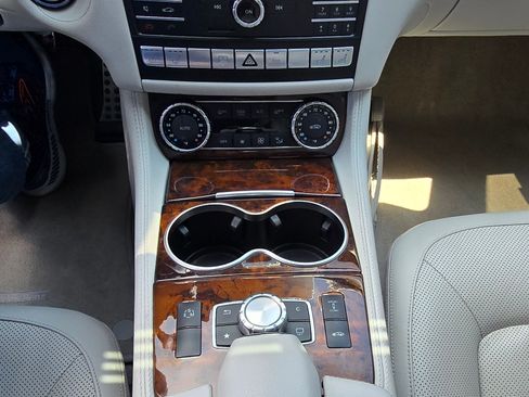 Used 2015 Mercedes-Benz CLS 550 CLS 550 Coupe 4D image 21