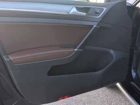 Used 2019 Volkswagen Golf Alltrack SEL image 15