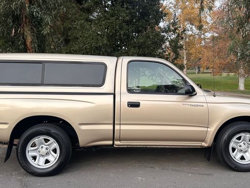 Used 2003 Toyota Tacoma 2WD Regular Cab image 8