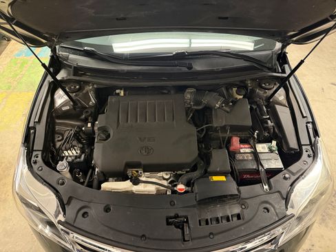 Used 2015 Toyota Avalon XLE Touring image 11