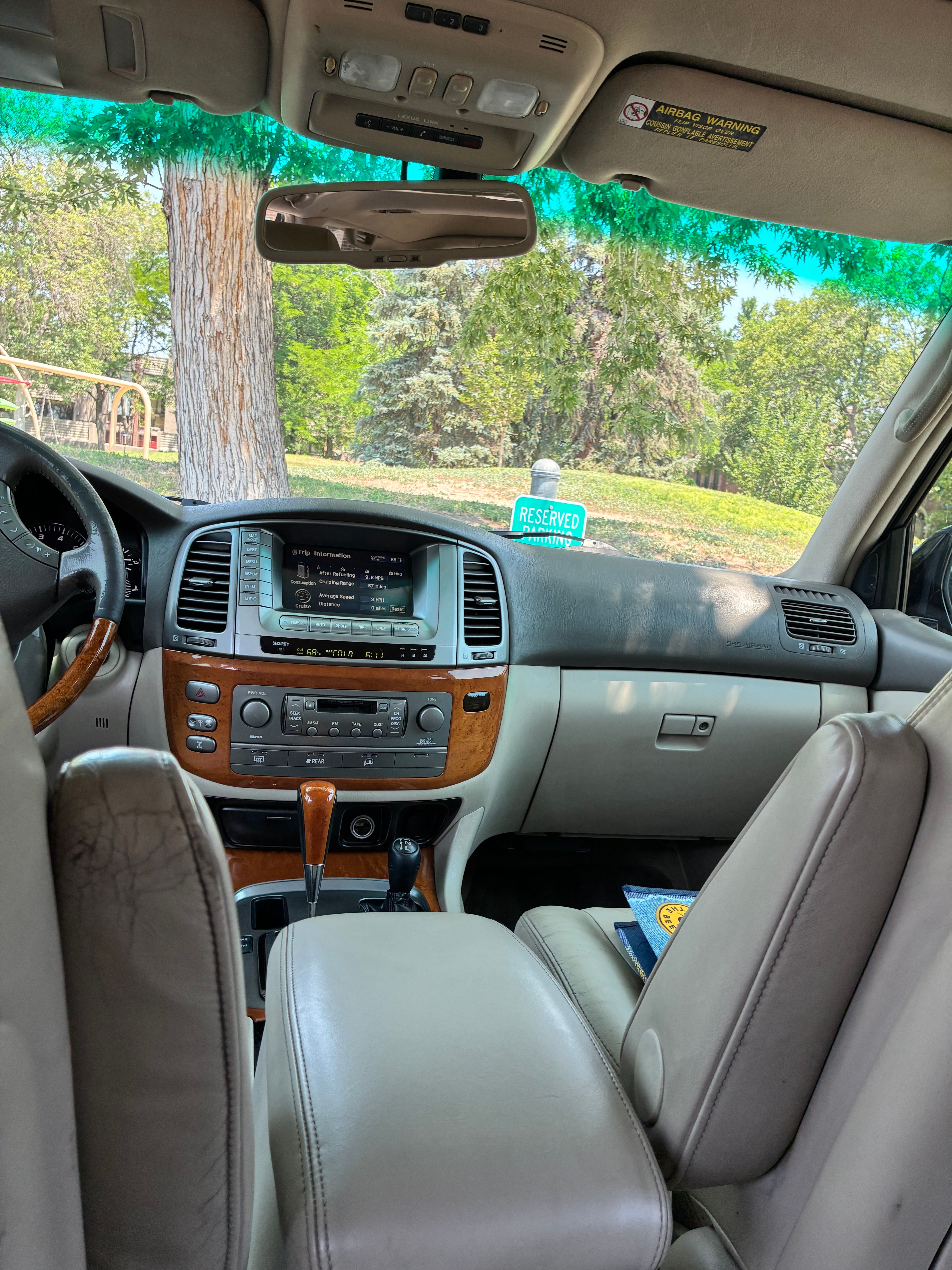 Used 2007 Lexus LX 470 4WD w/ Preferred Accessory Pkg image 9