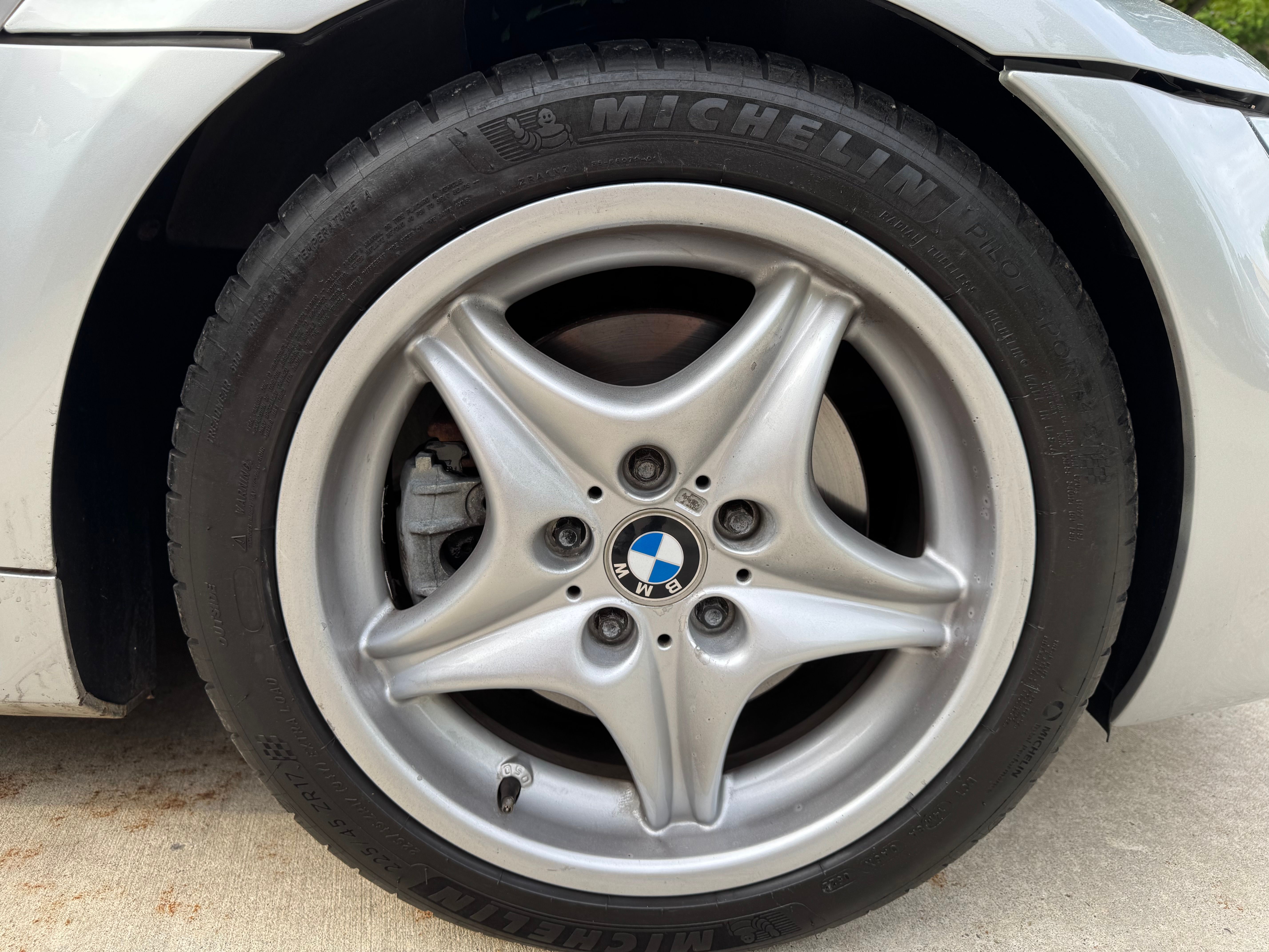 Used 2000 BMW M Roadster RWD image 18