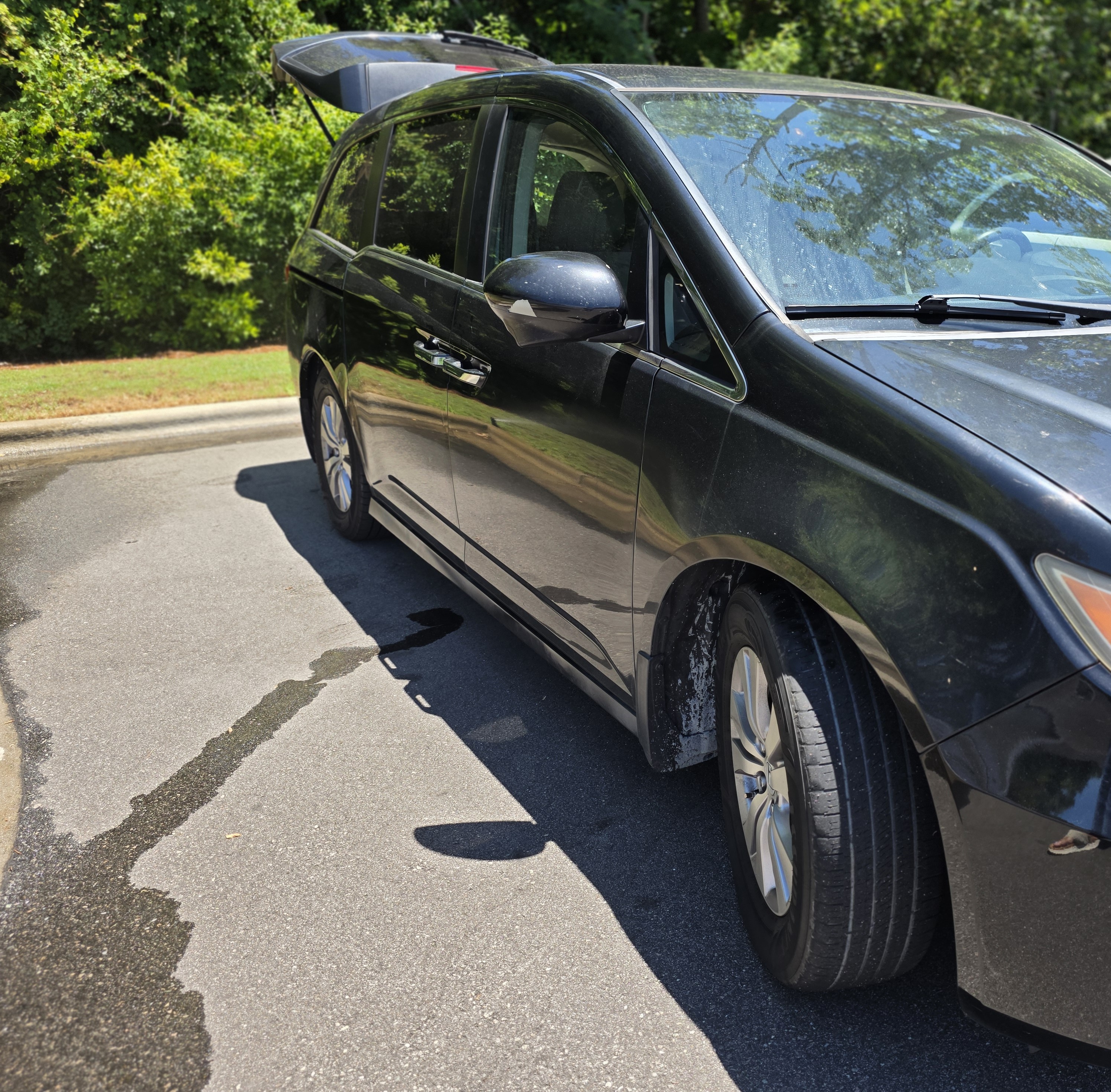 Used 2014 Honda Odyssey EX image 19
