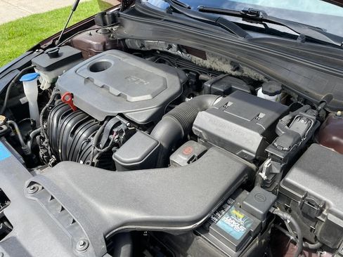 Used 2020 Kia Optima LX FWD image 18