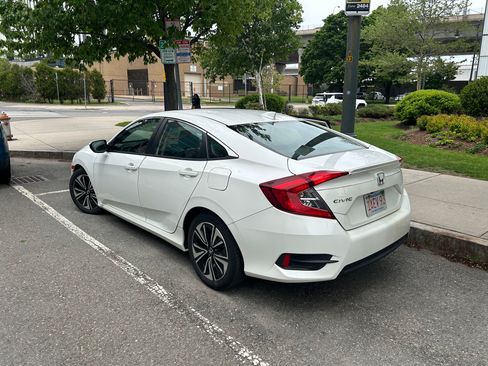 Used 2016 Honda Civic EX-L image 13