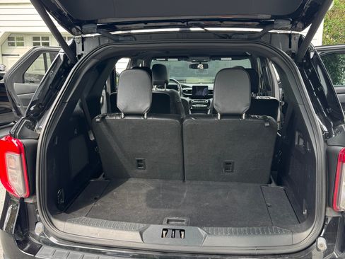 Used 2021 Ford Explorer ST w/ Equipment Group 401A AWD/4WD image 11