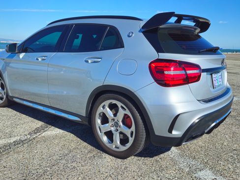 Used 2019 Mercedes-Benz GLA 45 AMG 4MATIC w/ Multimedia Package image 6