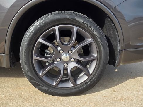 Used 2018 Dodge Durango R/T w/ Technology Group image 8