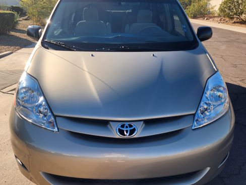 Used 2006 Toyota Sienna LE image 11