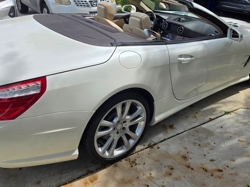 Used 2015 Mercedes-Benz SL 400 w/ Premium I Package image 9