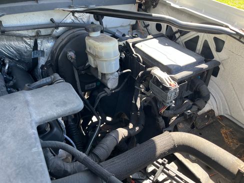 Used 2014 GMC Sierra 1500 SLE w/ SLE Value Package image 11