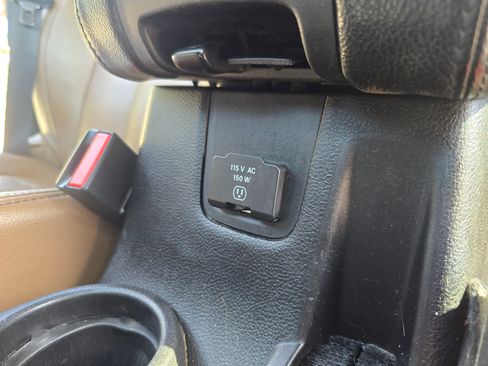 Used 2013 Jeep Wrangler Unlimited Sahara image 20