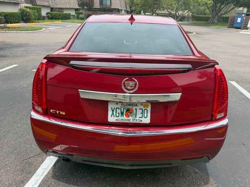 Used 2013 Cadillac CTS Luxury RWD image 2