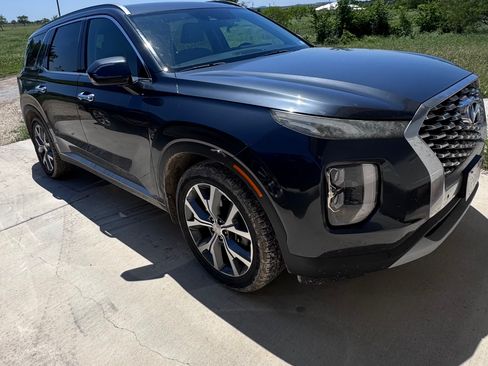 Used 2020 Hyundai Palisade SEL FWD image 2