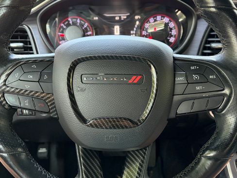 Used 2016 Dodge Challenger SXT Plus RWD image 11