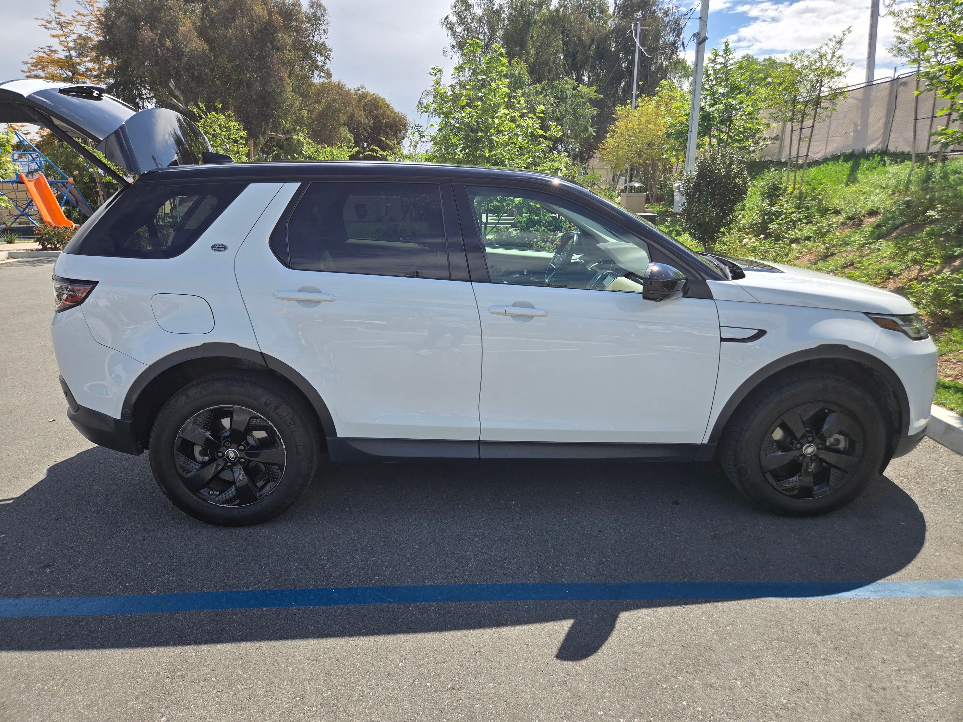 Used 2021 Land Rover Discovery Sport S AWD/4WD image 27