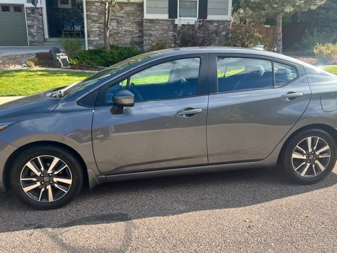 Used 2020 Nissan Versa SV image 1