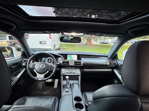 Used 2015 Lexus IS 250 image 4