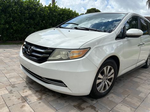 Used 2015 Honda Odyssey EX-L image 2