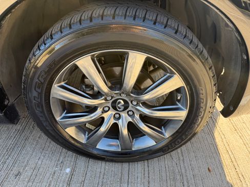 Used 2017 INFINITI QX80 Signature Edition image 14