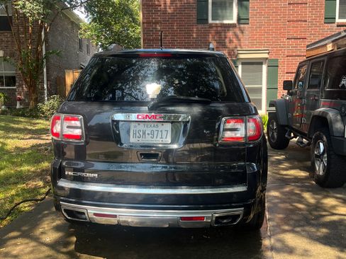 Used 2014 GMC Acadia Denali FWD image 4