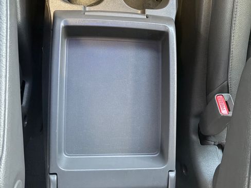 Used 2015 Honda Odyssey EX-L image 21