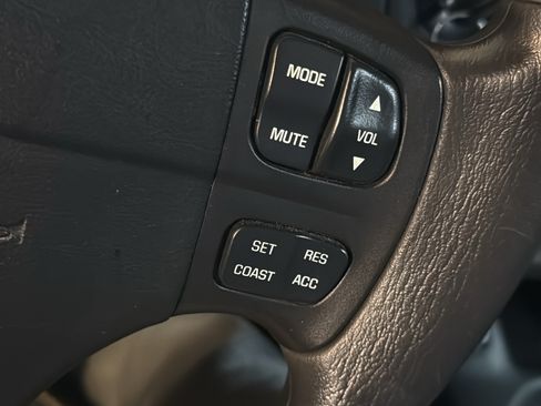 Used 2002 Chevrolet Monte Carlo SS w/ Pace Car Replica Pkg image 18