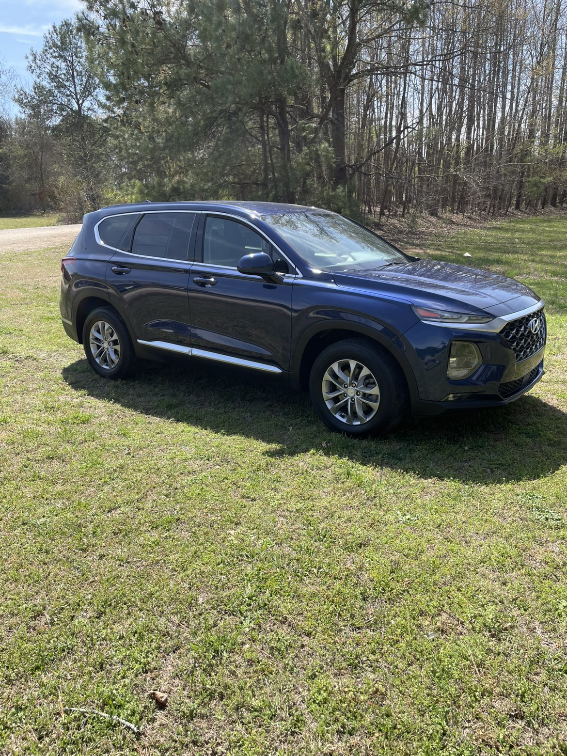 Used 2019 Hyundai Santa Fe SEL w/ Cargo Package FWD image 5