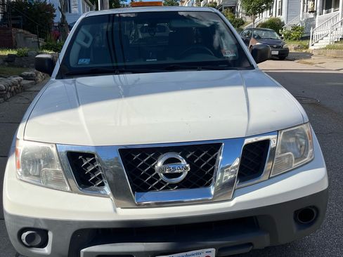 Used 2017 Nissan Frontier S image 16