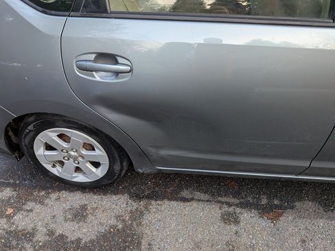 Used 2005 Toyota Prius Hatchback 4D image 5