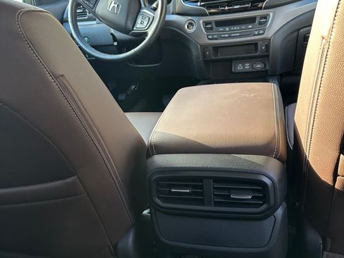 Used 2024 Honda Ridgeline RTL image 10