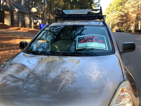 Used 2011 Nissan Rogue S image 2