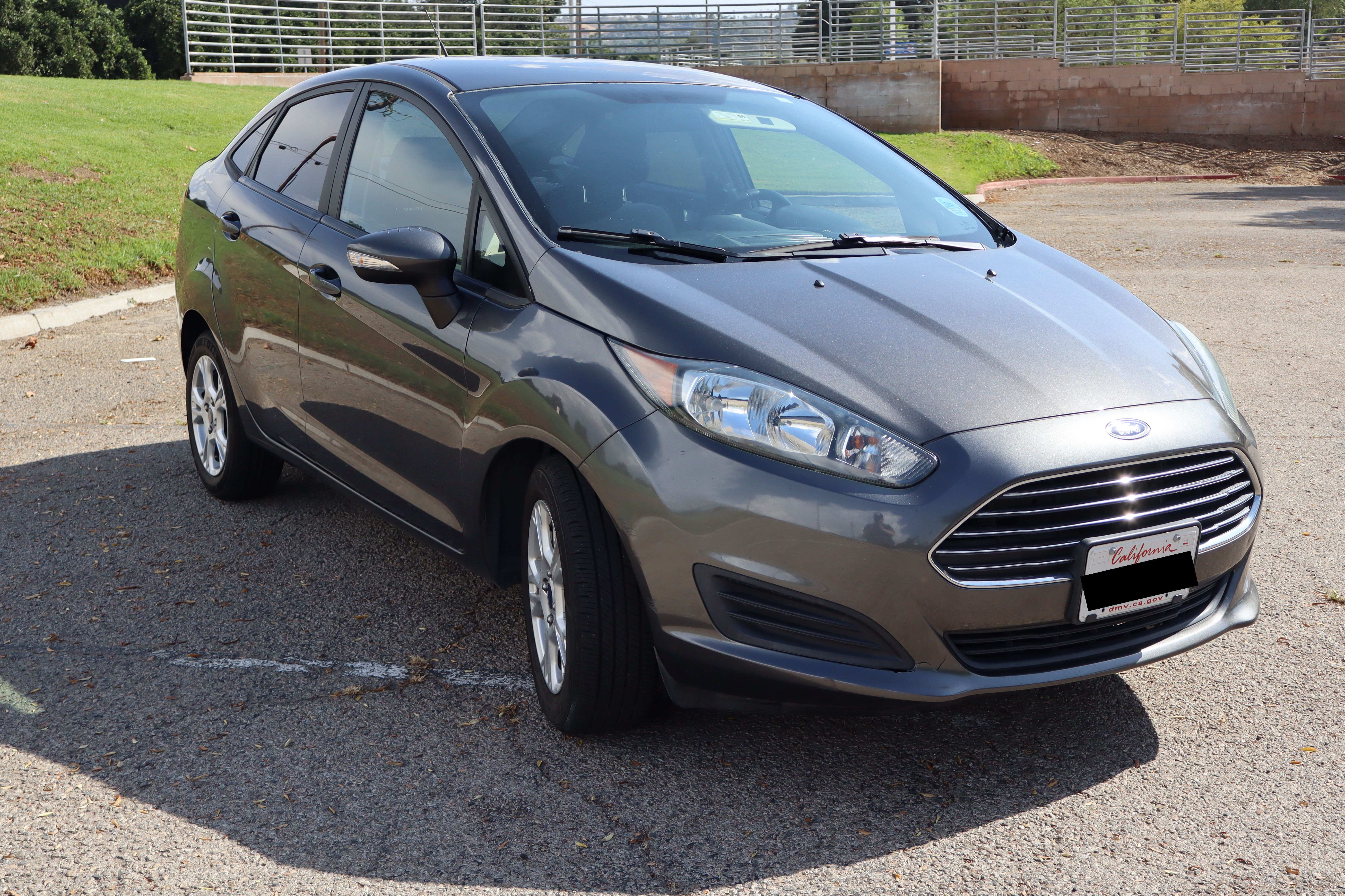 Used 2015 Ford Fiesta SE FWD image 5