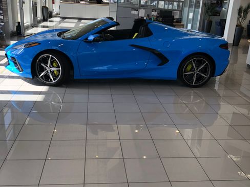 Used 2023 Chevrolet Corvette Stingray Preferred Conv w/ 2LT RWD image 11