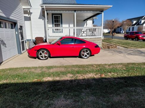 Used 1999 Porsche 911 GT3 RS image 4