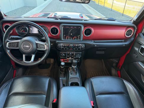 Used 2023 Jeep Gladiator Rubicon w/ LED Lighting Group image 21