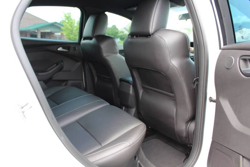 Used 2013 Ford Focus ST FWD image 12