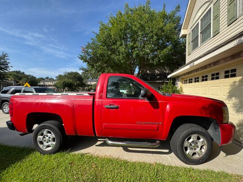 Used 2008 Chevrolet Silverado 1500 LT RWD image 1