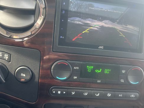 Used 2008 Ford F350 Lariat image 12