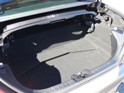 Used 2005 Mercedes-Benz SLK 350 image 13