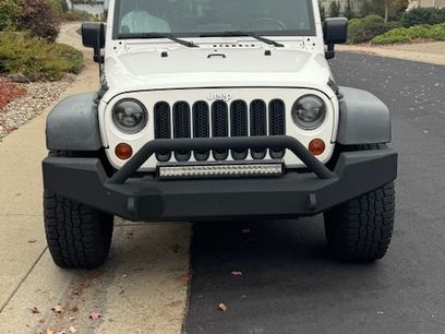 Used 2009 Jeep Wrangler Rubicon w/ Dual Top Group