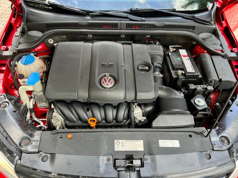 Used 2013 Volkswagen Jetta SE image 12